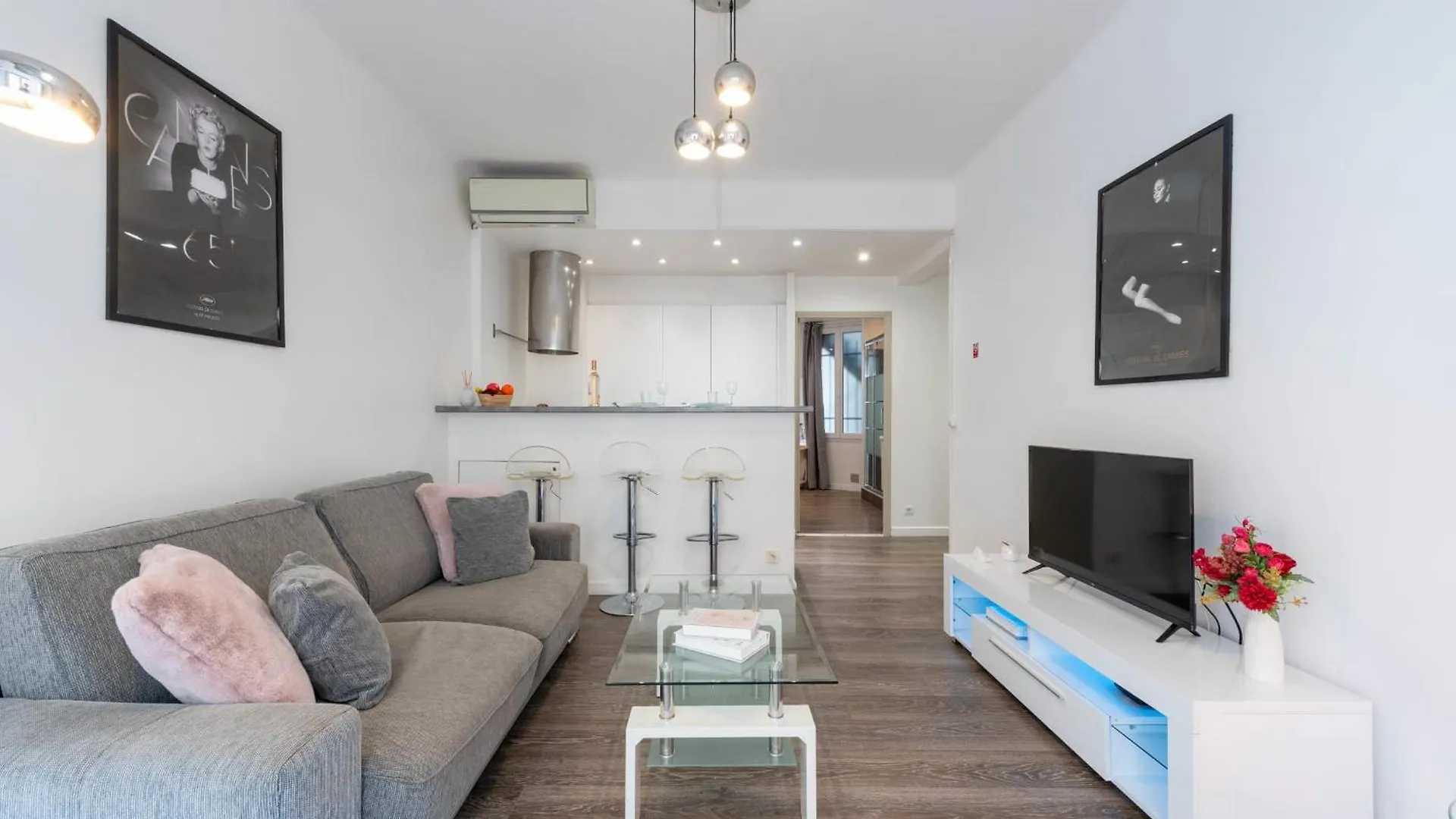 1-Br Apartment In Cannes Walk To The Beach