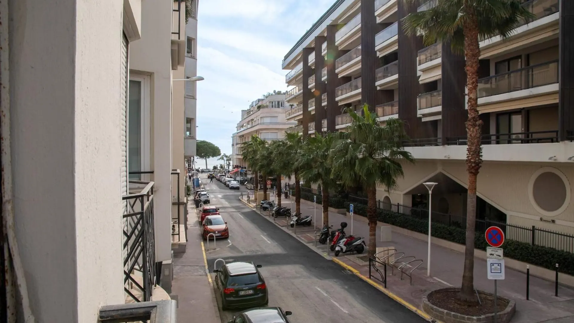 1-Br Apartment In Cannes Walk To The Beach